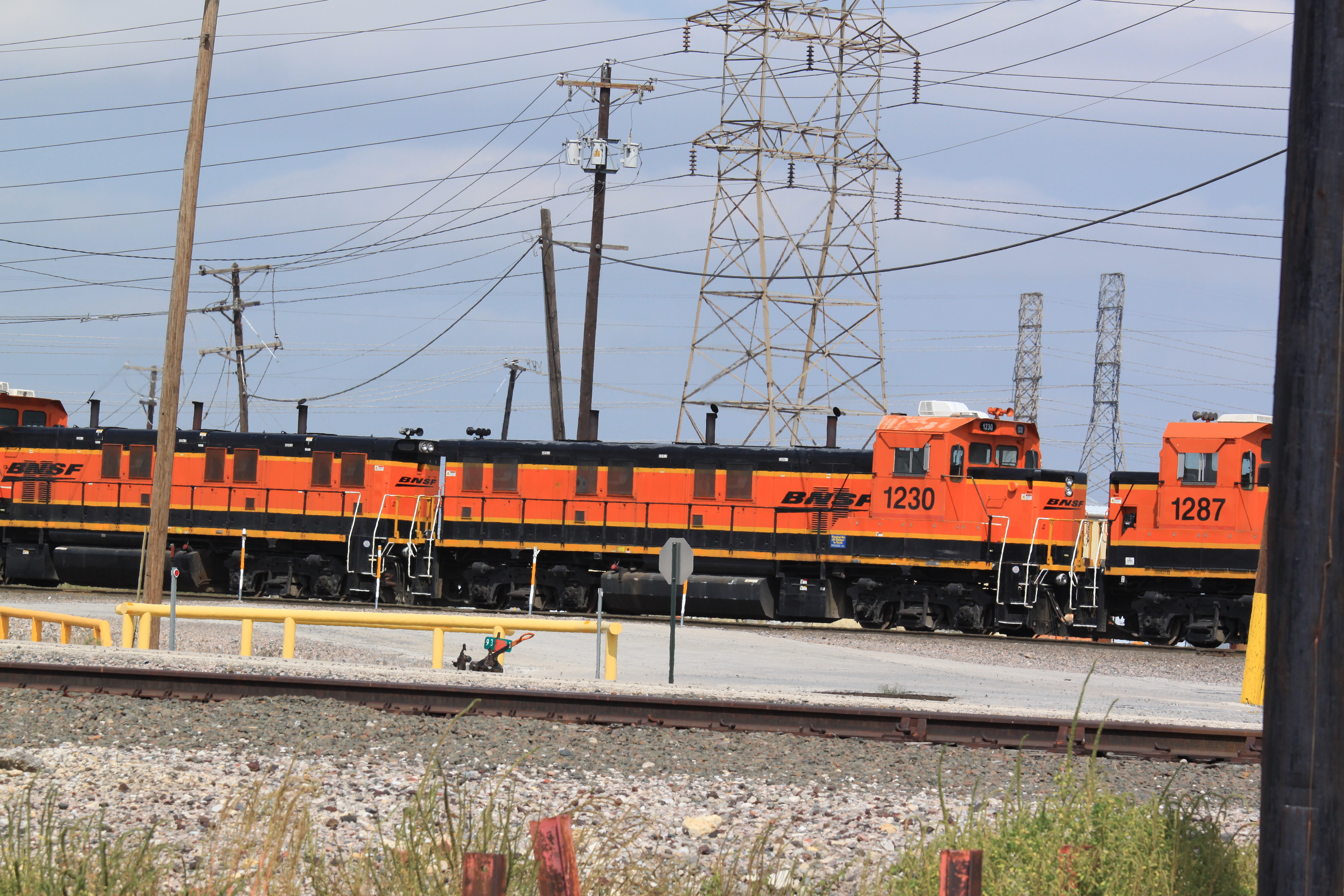 BNSF 1230